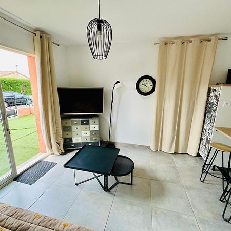 Studio avec extérieur ombragé Saint-Marcel-lès-Valence Extérieur photo