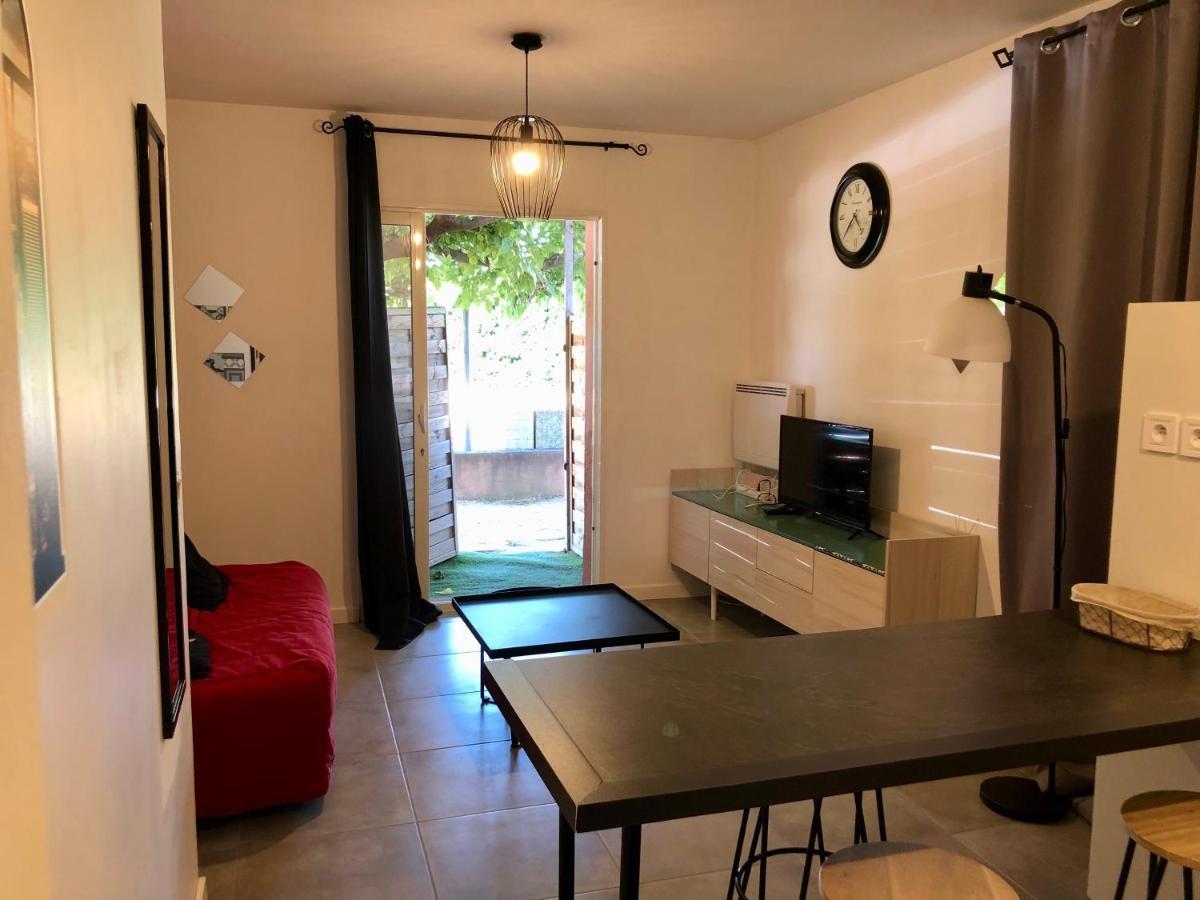 Studio avec extérieur ombragé Saint-Marcel-lès-Valence Extérieur photo